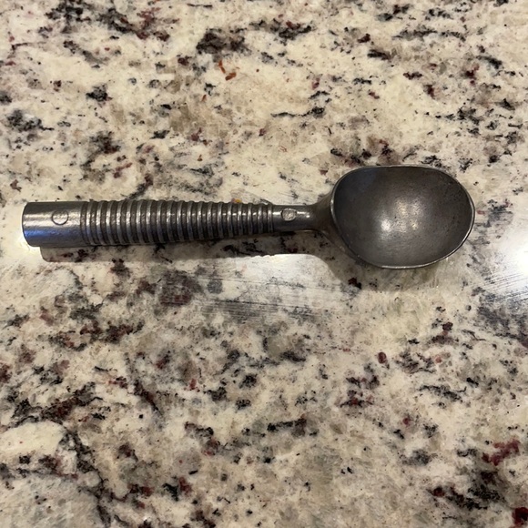 Vintage ice cream scoop - Picture 2 of 3